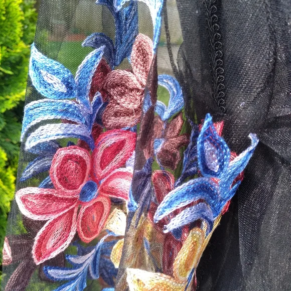 So Sheer Red Open Front Leisure Robe STUNNING π - Picture 4 of 10